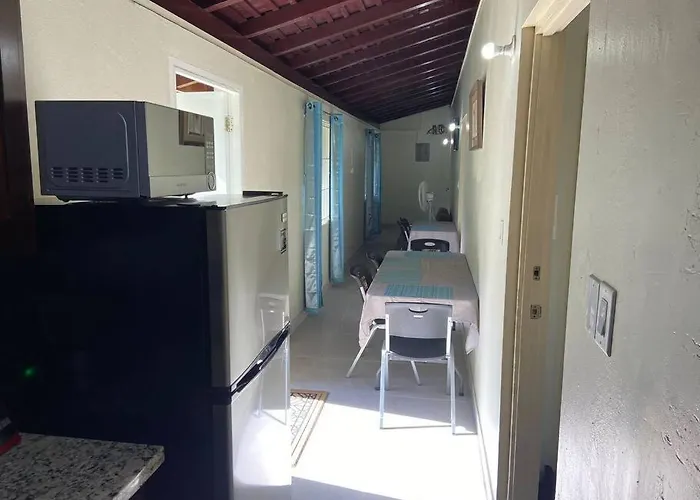 3 Bdr #2 At Ramparts Near Sangster Airport