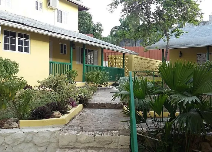 3 Bdr #2 At Ramparts Near Sangster Airport * Montego Bay