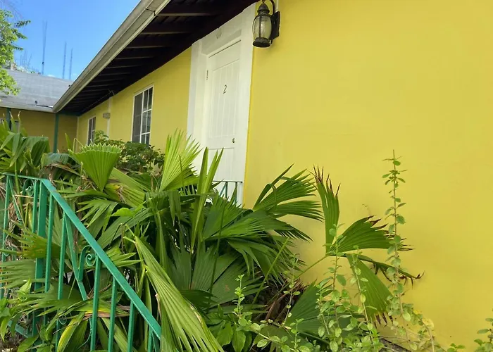 3 Bdr #2 At Ramparts Near Sangster Airport Apartment